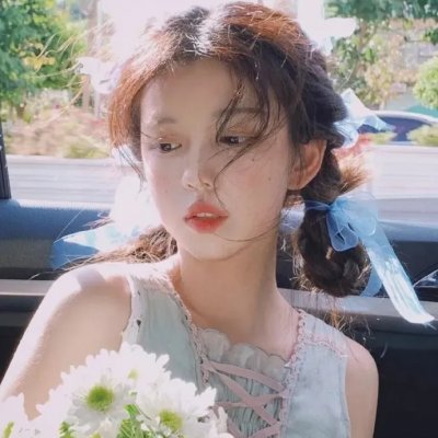 神秘裸女