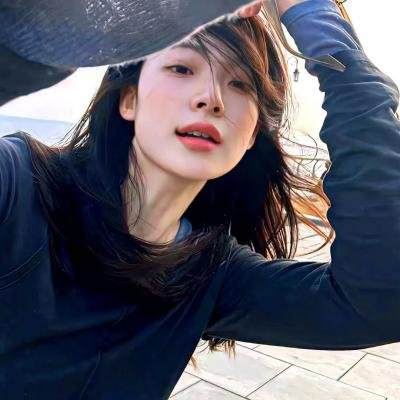 尤莉亚老师的红线